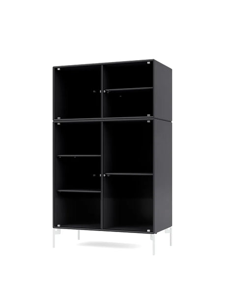 Ripple III Vitrineskab, inkl. ben fra Montana - Anthracite / Snow - Jacobsen Plus