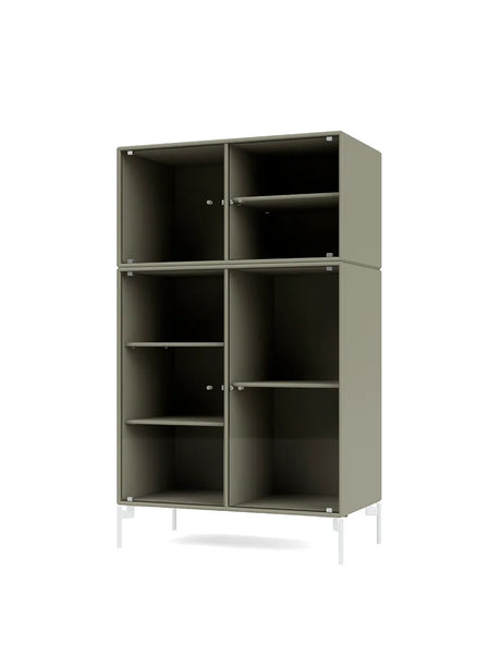 Ripple III Vitrineskab, inkl. ben fra Montana - Fennel / Snow - Jacobsen Plus