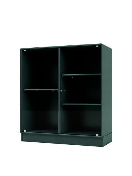 Ripple II Vitrineskab, inkl. sokkel fra Montana - Black Jade / Sokkel 7 cm - Jacobsen Plus