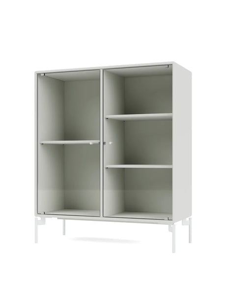 Ripple II Vitrineskab, inkl. ben fra Montana - Nordic / Snow - Jacobsen Plus