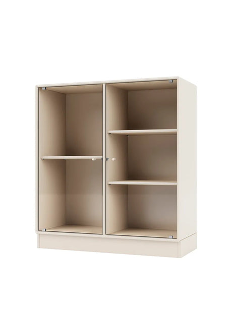 Ripple II Vitrineskab, inkl. sokkel fra Montana - Oat / Sokkel 7 cm - Jacobsen Plus