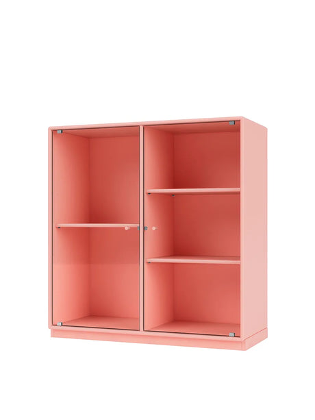 Ripple II Vitrineskab, inkl. sokkel fra Montana - Ruby / Sokkel 3 cm - Jacobsen Plus