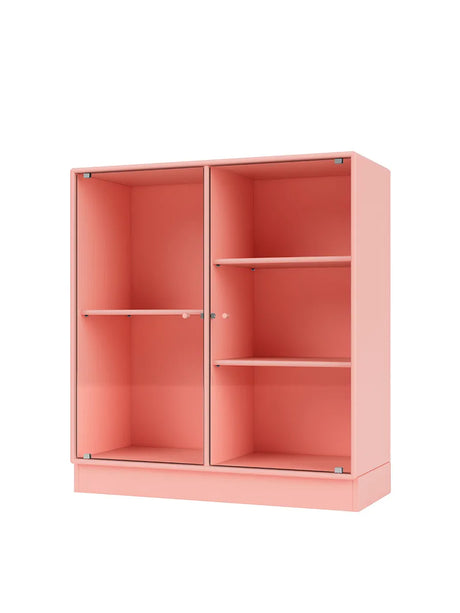 Ripple II Vitrineskab, inkl. sokkel fra Montana - Ruby / Sokkel 7 cm - Jacobsen Plus