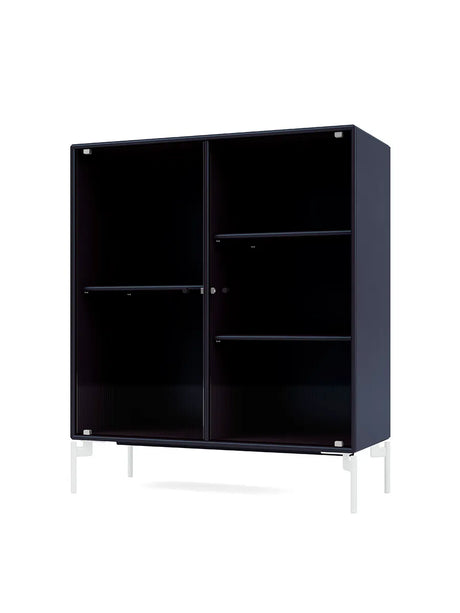 Ripple II Vitrineskab, inkl. ben fra Montana - Shadow / Snow - Jacobsen Plus