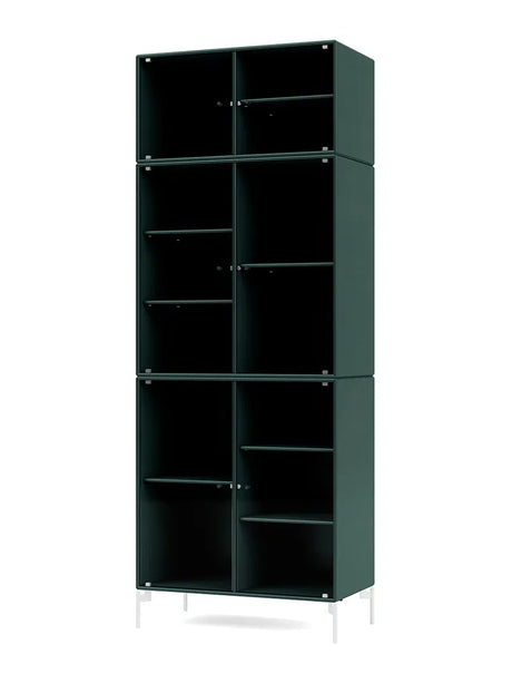 Ripple IV Vitrineskab, inkl. ben fra Montana - Black Jade / Snow - Jacobsen Plus