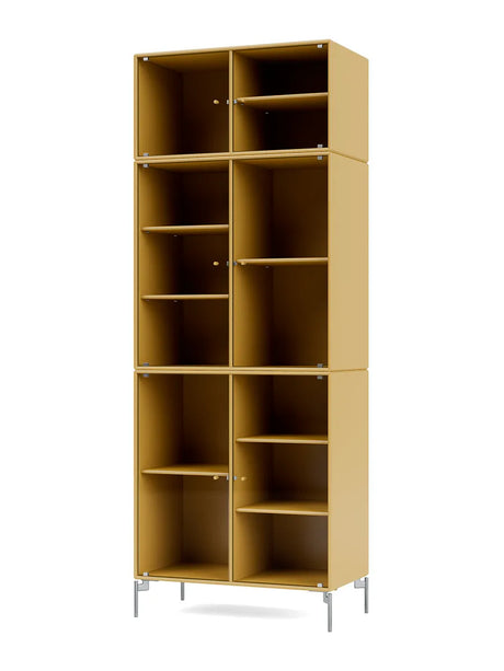 Ripple IV Vitrineskab, inkl. ben fra Montana - Cumin / Krom - Jacobsen Plus