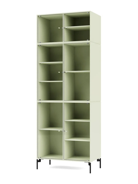 Ripple IV Vitrineskab, inkl. ben fra Montana - Pomelo / Black - Jacobsen Plus