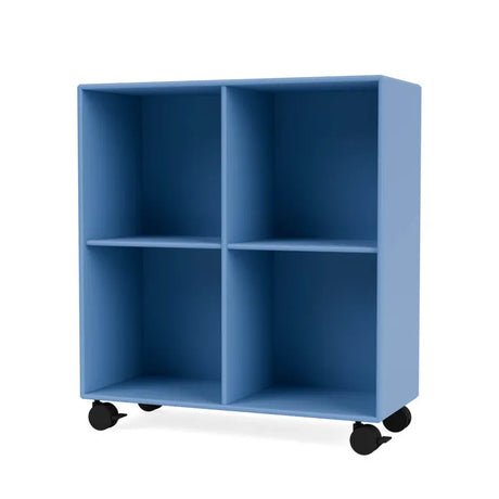 1112 reol inkl. hjul fra Montana - Azure - Jacobsen Plus