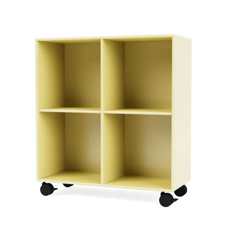 1112 reol inkl. hjul fra Montana