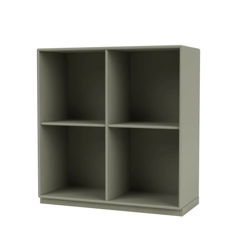 1112 reol inkl. sokkel fra Montana