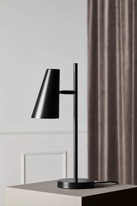 Cono Table Lamp fra Woud - 2 - Jacobsen Plus
