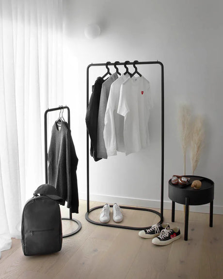 O&O Clothes Rack fra Woud - 2 - Jacobsen Plus