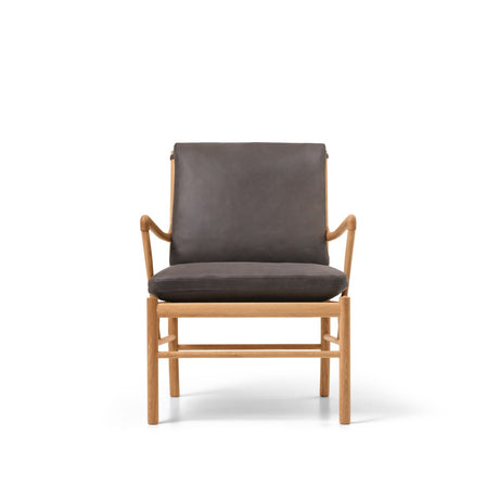 OW149 Colonial lænestol, eg olie, Terra-læder af Ole Wanscher - Terra Raku 20367 - Jacobsen Plus