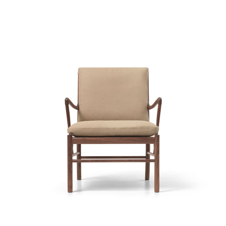 OW149 Colonial lænestol, valnød olie, Terra-læder af Ole Wanscher - Terra Marble 20366 - Jacobsen Plus