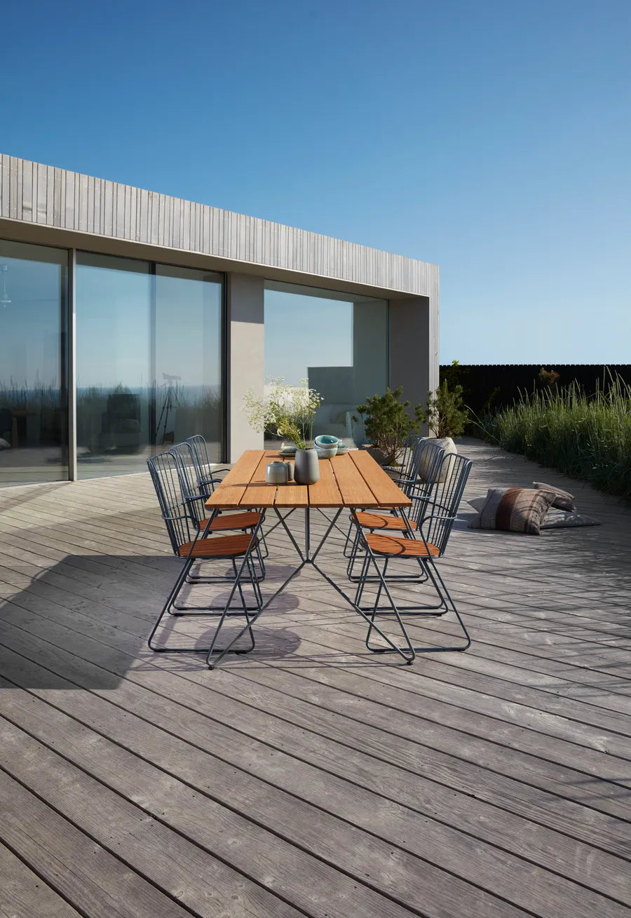 Sketch table fra Houe