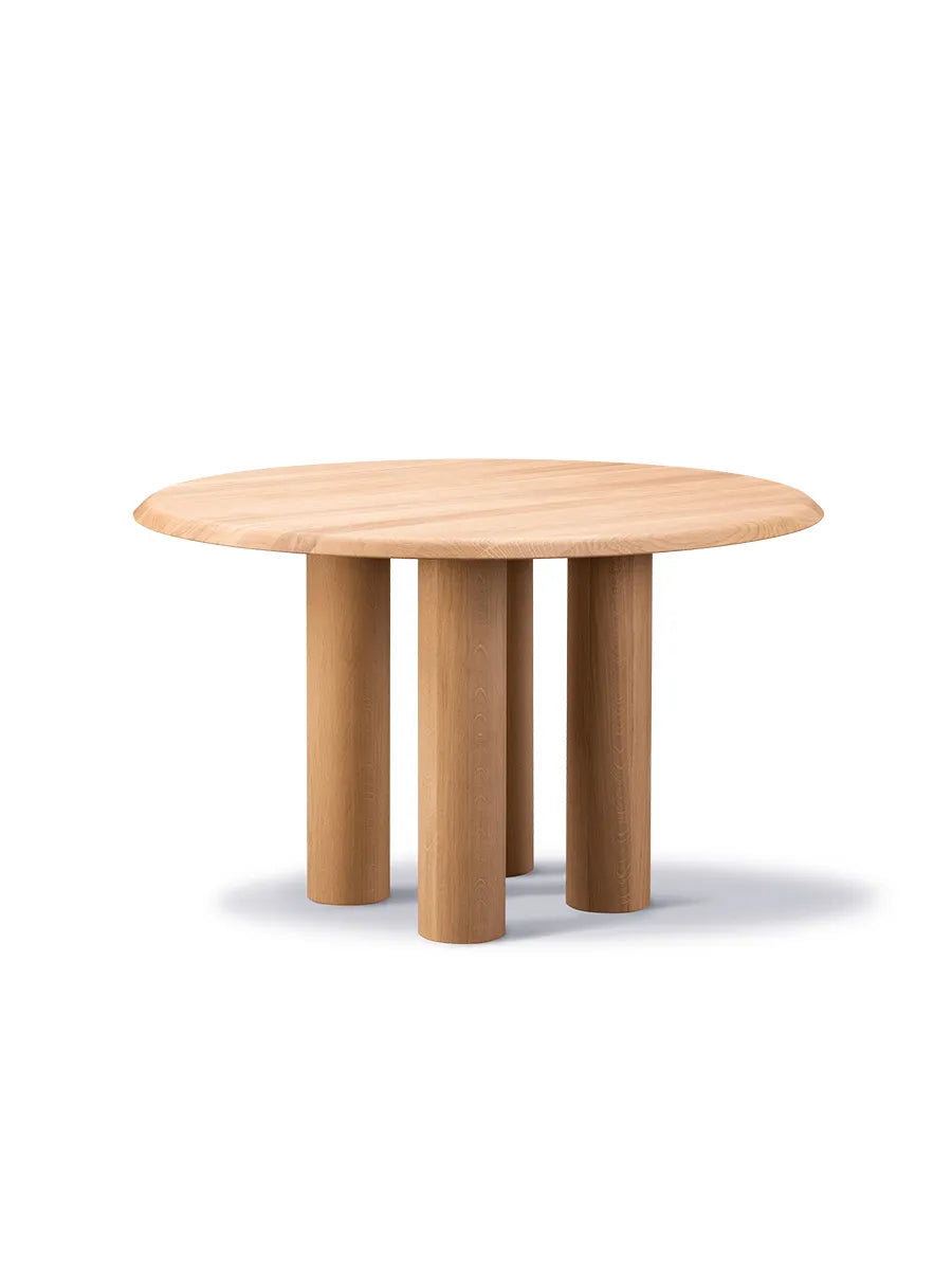 Islets Spisebord, eg lys olie fra Fredericia Furniture - 1 - Jacobsen Plus