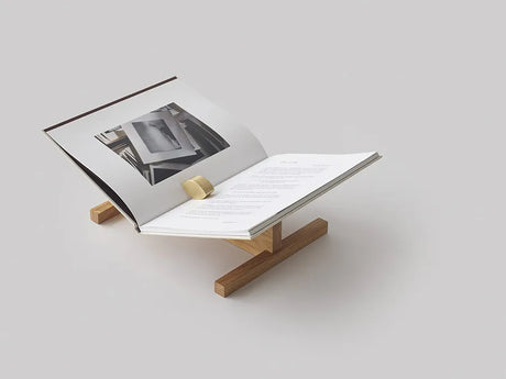 Page Bookstand, Oak fra New Mags - 2 - Jacobsen Plus