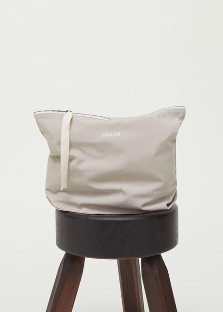 Pouch Heavy Poplin fra Aiayu - Dried Herb - Jacobsen Plus