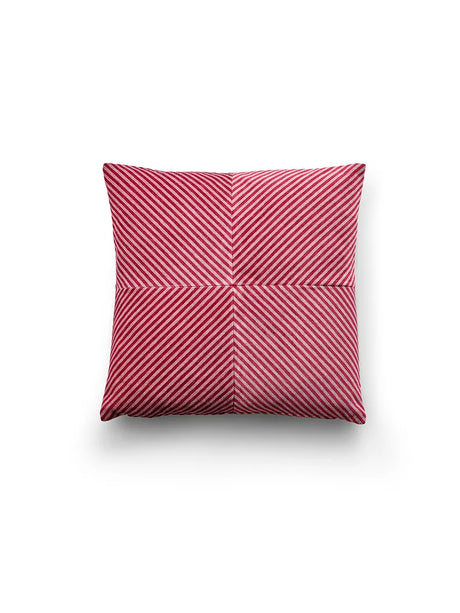 Tent Pyjamas Pillow, 50x50 fra Eilersen - P02 - Jacobsen Plus
