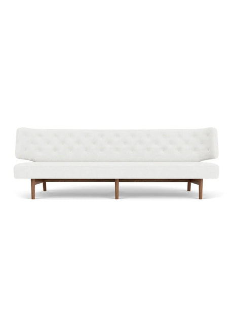 Radiohus Sofa P3 fra Audo Copenhagen - Valnød - Hallingdal 65 110 - Jacobsen Plus