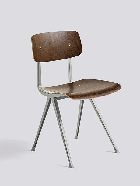 Result Chair fra Hay - Beige pulverlakeret stål / Røget eg olie - Jacobsen Plus