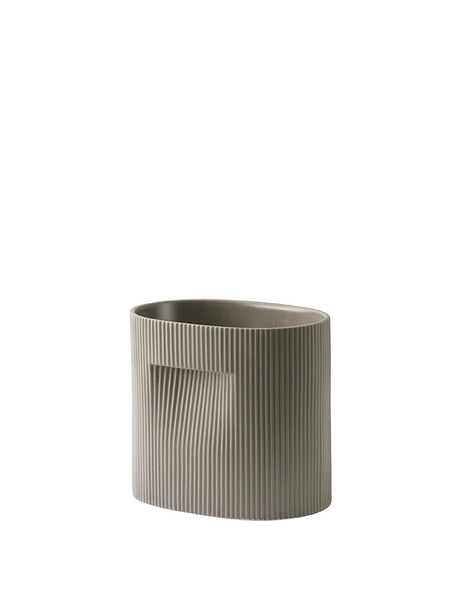 Ridge Planter, taupe fra Muuto - H 24 cm - Jacobsen Plus