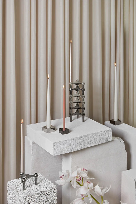 Reflect Lysestage, sort krom fra STOFF Nagel - 1 - Jacobsen Plus