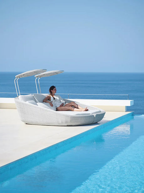 Savannah Daybed, venstre i hvid/grå fra Cane-line - 2 - Jacobsen Plus