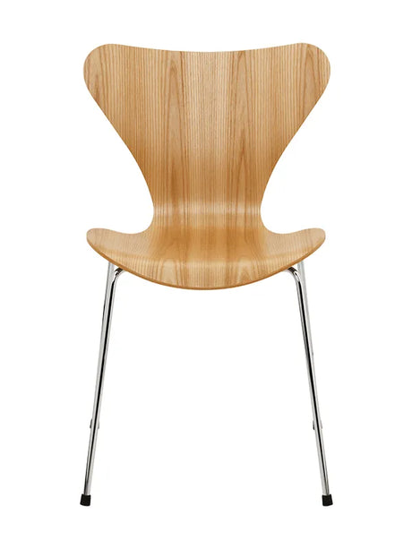 3107 Serie 7 Stol, naturfiner af Arne Jacobsen - Elm - Jacobsen Plus