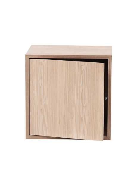 Stacked Reol m. Låge fra Muuto - Eg - Jacobsen Plus