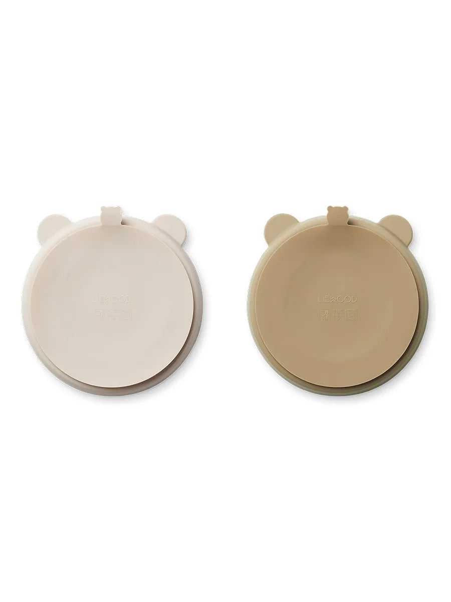 Stacy ruminddelt tallerken m. sugekop 2-pak, Sandy/Oat fra Liewood - 2 - Jacobsen Plus