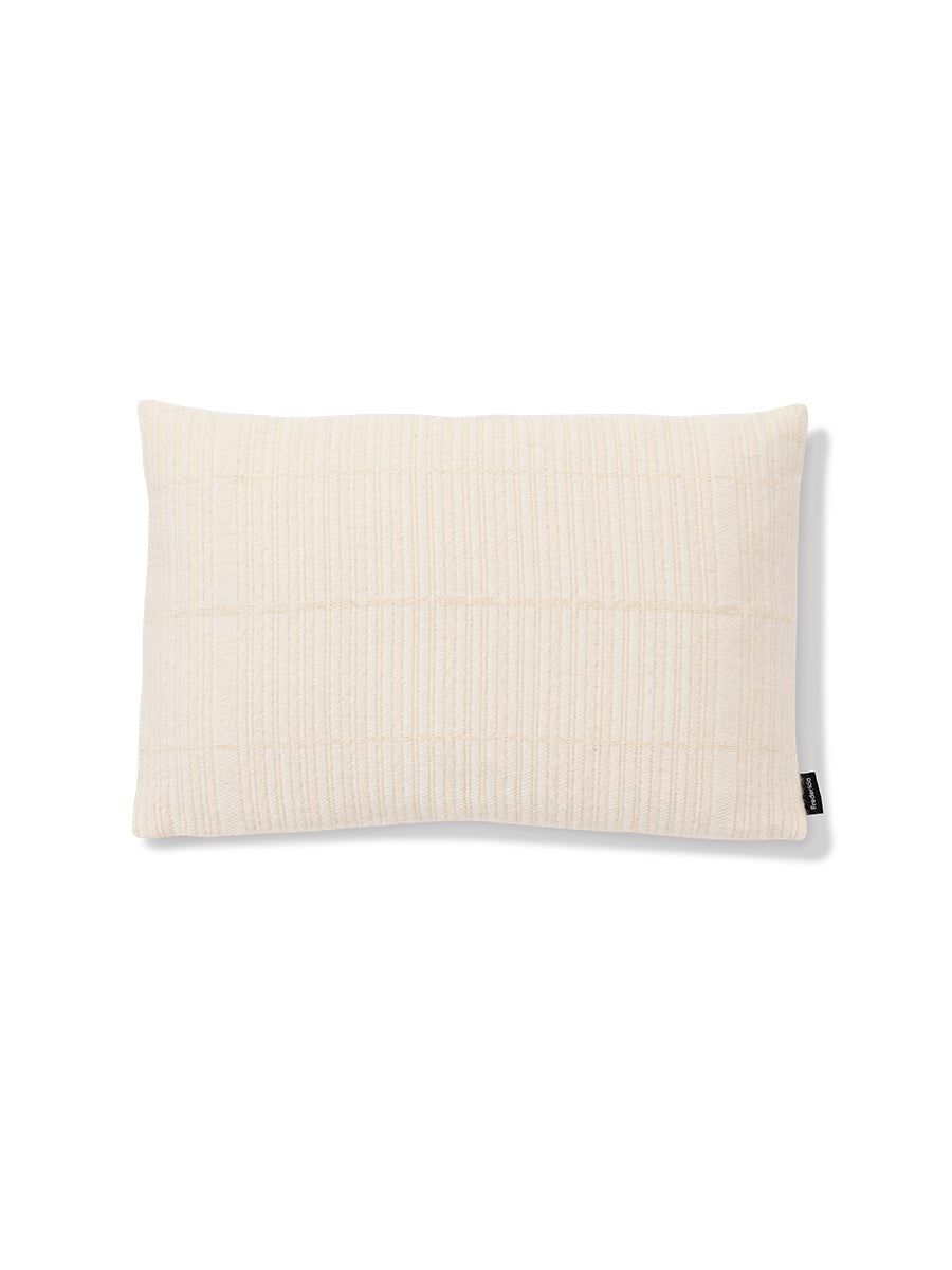 Grid Decorative Cushion fra Fredericia Furniture - Off-white - Jacobsen Plus