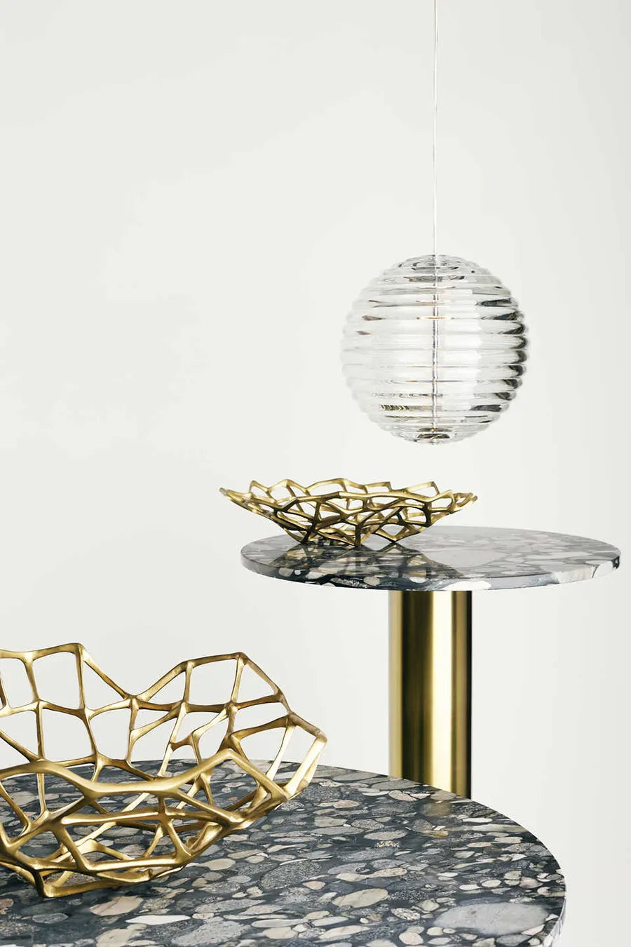 Bone Bowl Extra Large Brass fra Tom Dixon - 2 - Jacobsen Plus