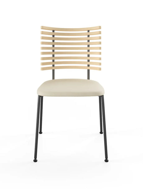 Tiger Stol, creme læder fra Naver Collection - Ask hvidolie / Sort pulverlakeret stål - Jacobsen Plus