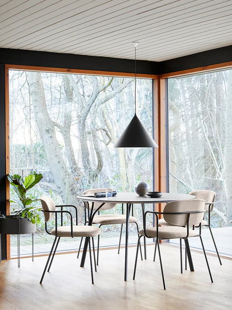 Tree Dining Table Round fra Woud - 2 - Jacobsen Plus