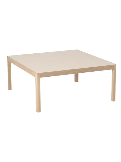 Workshop Coffee Table fra Muuto - 86 x 86 cm / Warm grey linoleum - Oak - Jacobsen Plus