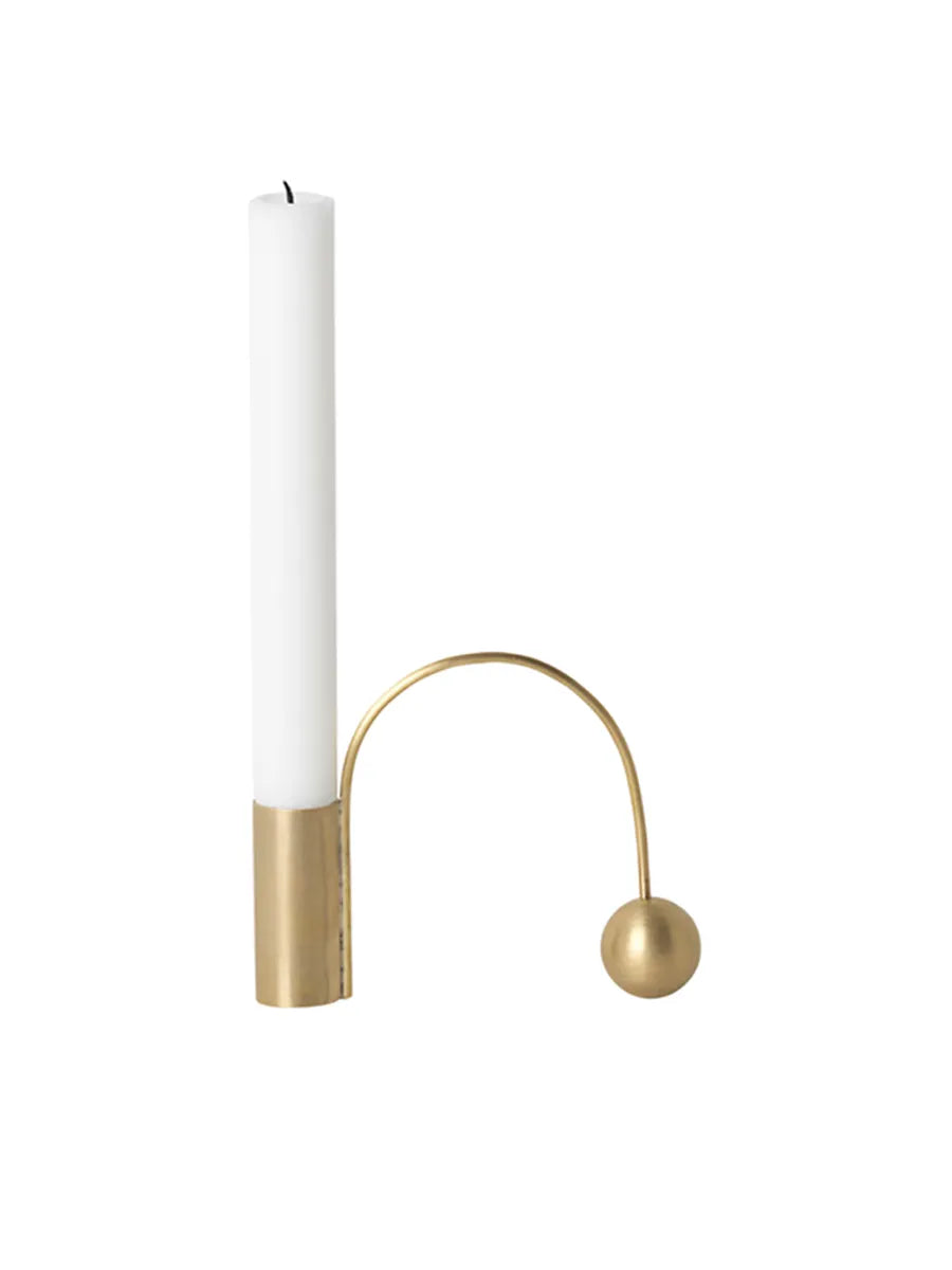 Balance Candle Holder fra Ferm Living - Messing - Jacobsen Plus