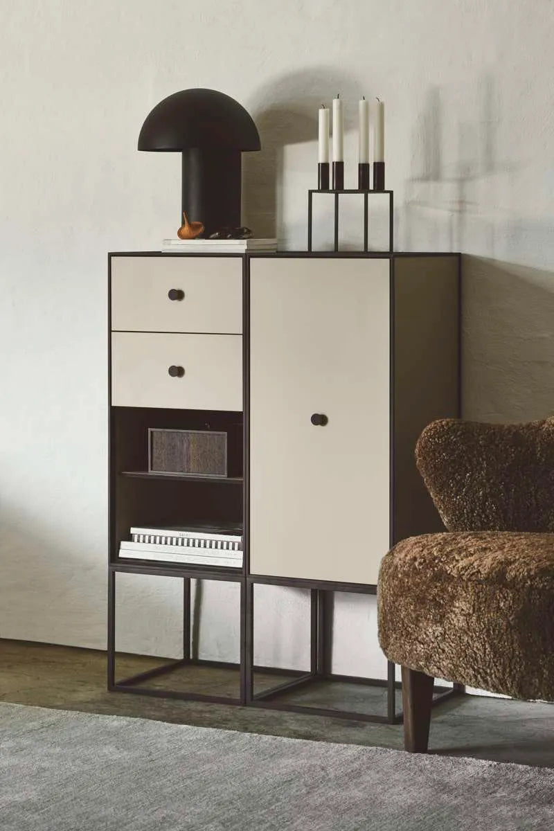 Frame 70 inkl. 2 skuffer og 1 hylde fra Audo Copenhagen - 5 - Jacobsen Plus