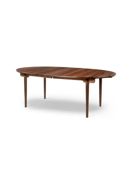 CH338 Spisebord fra Carl Hansen & Søn - Valnød / Lak / Udtræk til 2 plader inkl. 1 træstøtteben i sort - Jacobsen Plus