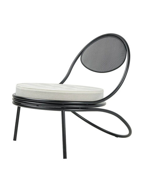Copacabana Lounge Chair, black semi matt fra GUBI - 1 - Jacobsen Plus