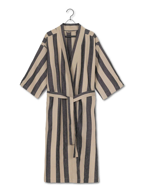 Field Robe, sand/black fra Ferm Living - 1 - Jacobsen Plus