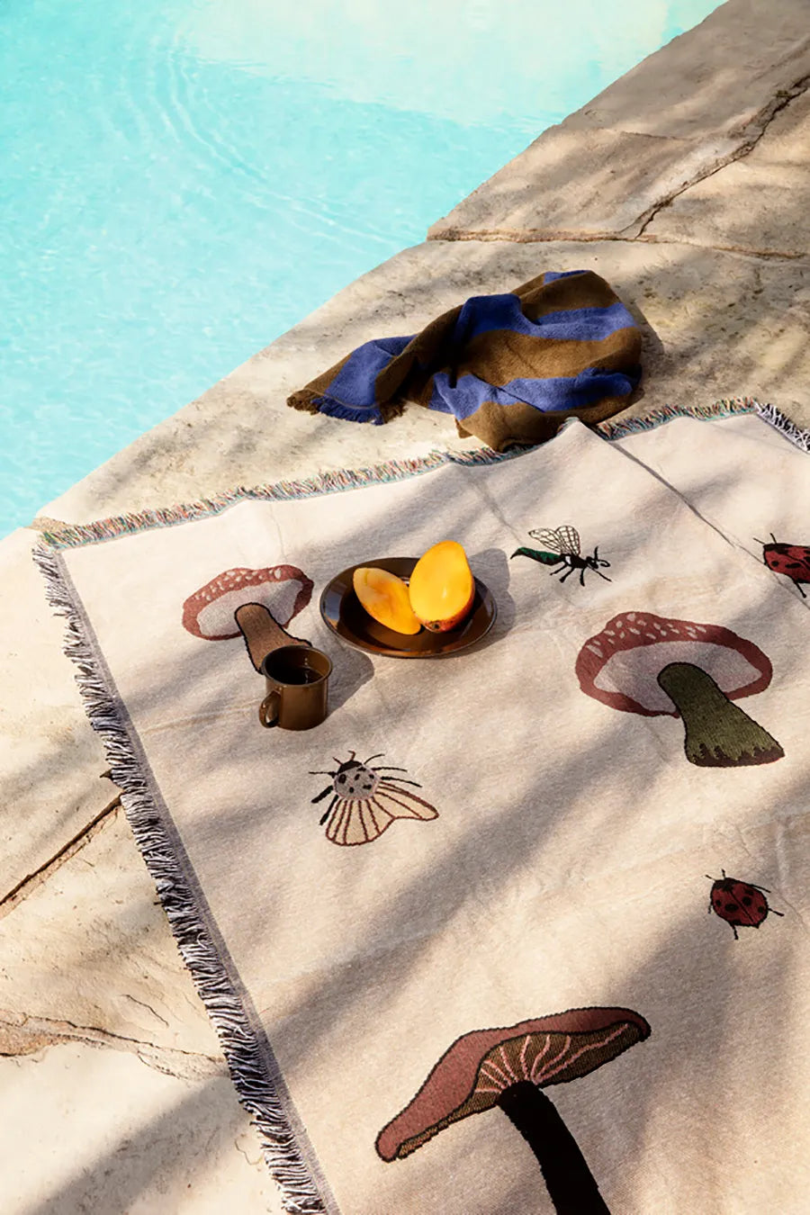 Forest Tapestry Blanket fra Ferm Living - 3 - Jacobsen Plus