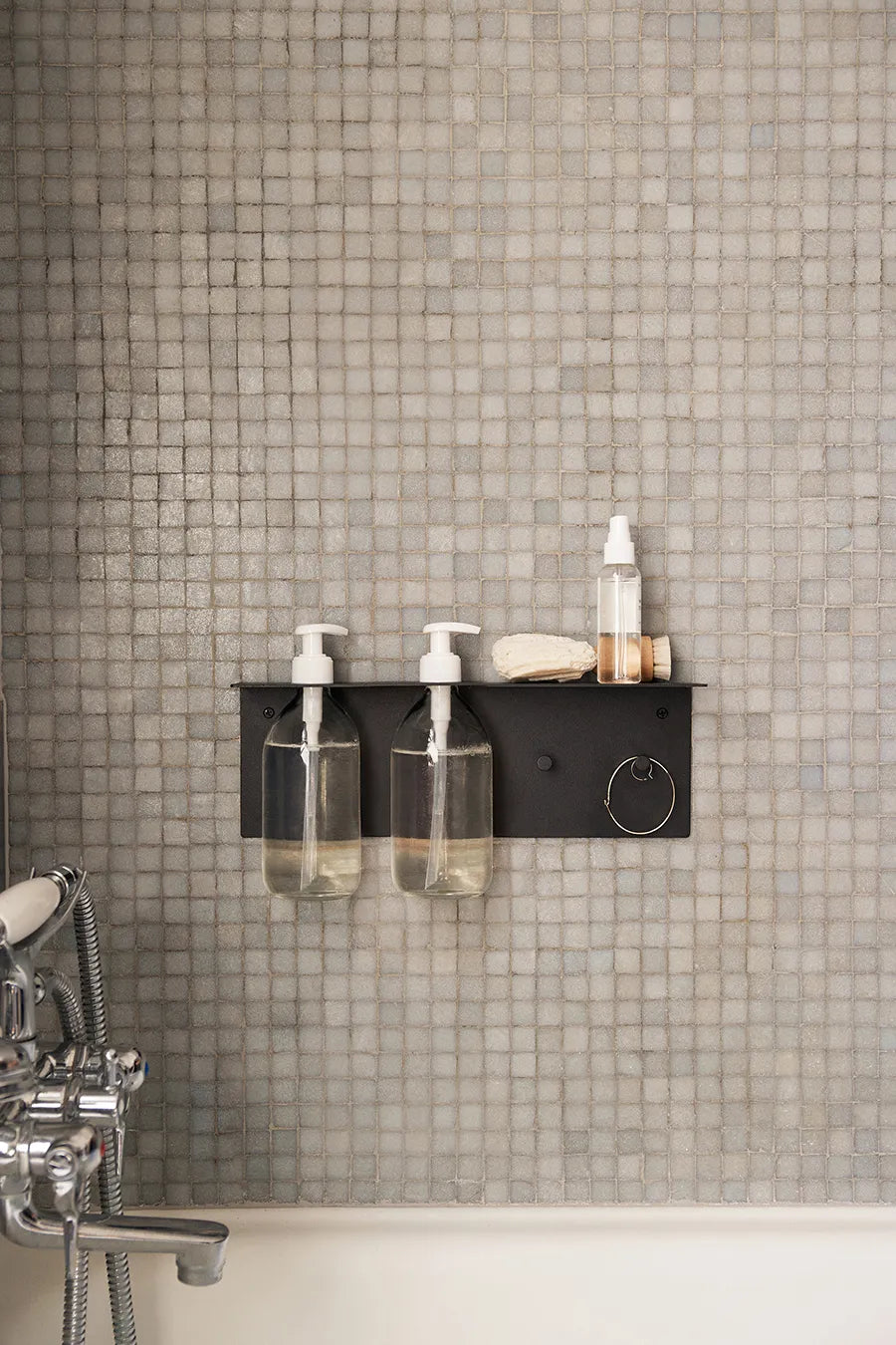 Dora Bathroom Shelf fra Ferm Living - 2 - Jacobsen Plus