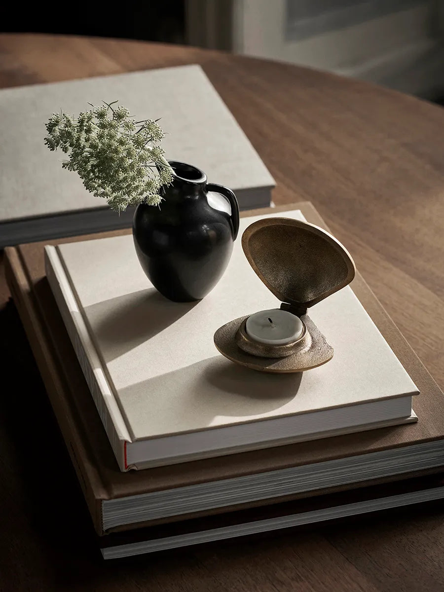 Clam Candle Holder fra Ferm Living - 3 - Jacobsen Plus