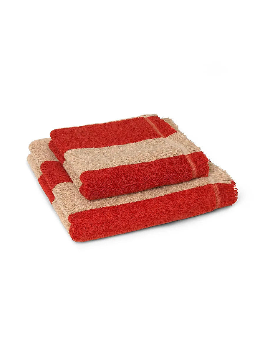 Alee Hand Towel, light camel/red fra Ferm Living - 4 - Jacobsen Plus