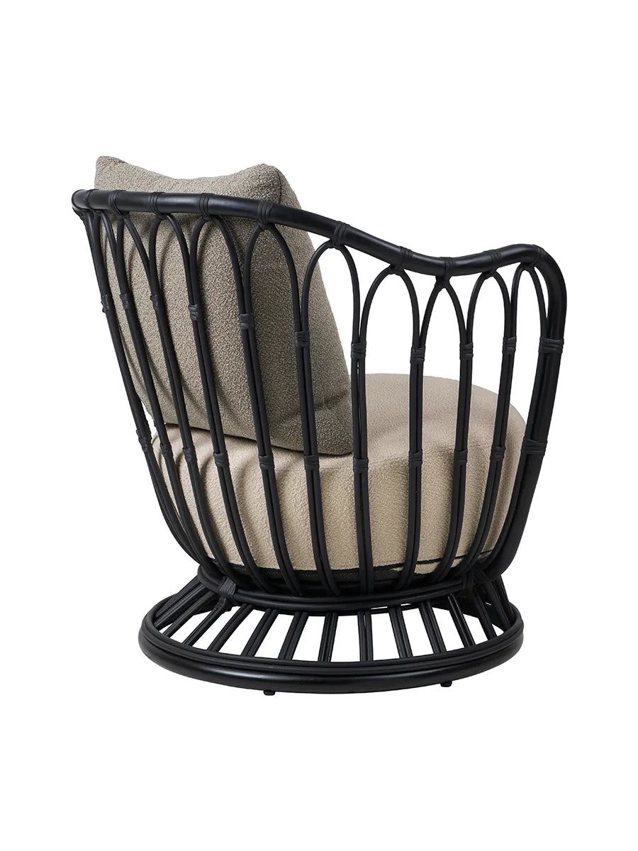 Grace Outdoor Lounge Chair fra GUBI - 11 - Jacobsen Plus