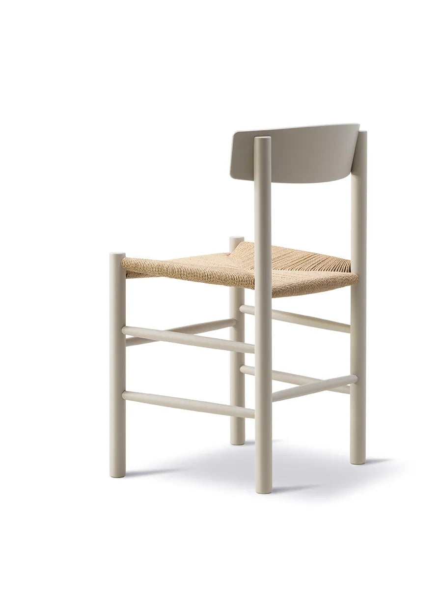 J39 Folkestolen, Pebble grey af Børge Mogensen