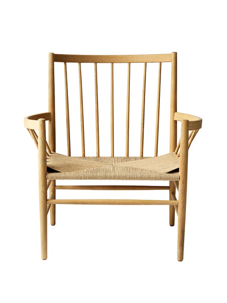 J82 Loungestol fra FDB Møbler - Matlakeret eg med naturflet - Jacobsen Plus