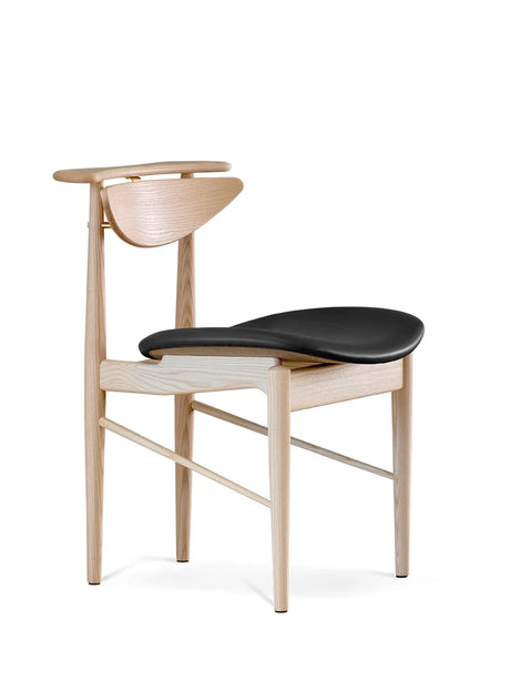 Karmstolen, ask/olie m. sort læder af Finn Juhl - 1 - Jacobsen Plus