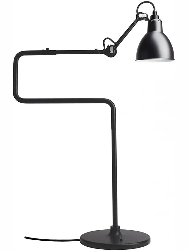 Nr. 317 bordlampe fra Lampe Gras